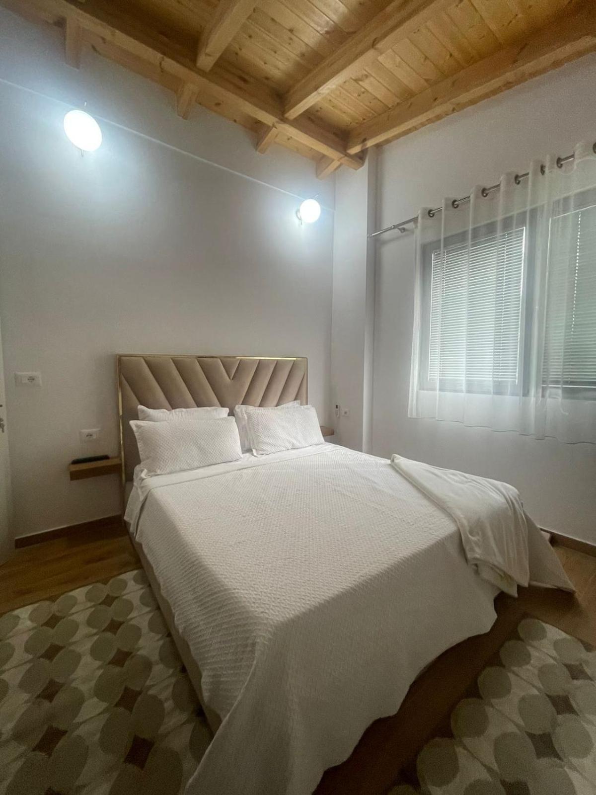 Guest-Room Zoi&Teri Tepelene Exterior photo